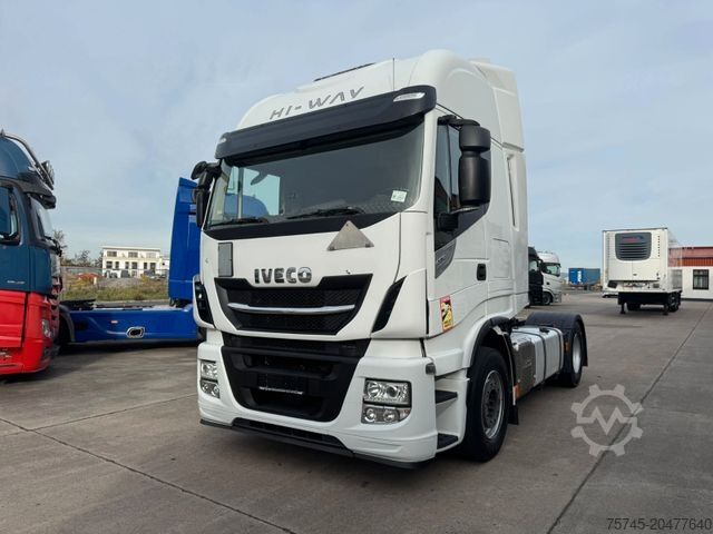 Standard dragbil IVECO STRALIS 480 * HI-WAY * RETARDER * 2 X TANK *