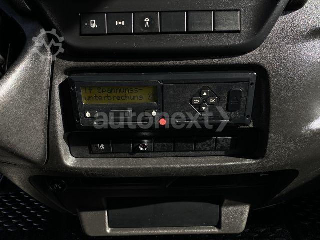 Perdeli panelvan IVECO Daily 70C18H DoKa *Werkstatt* LBW+7-Sitze 5007