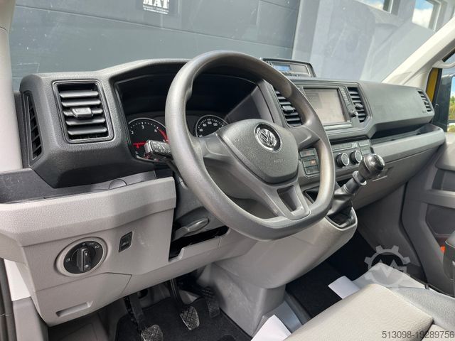 Minibus VOLKSWAGEN CRAFTER 2.0TDI 8 SITZER TEMP. KLIMA AHK 1.HAND