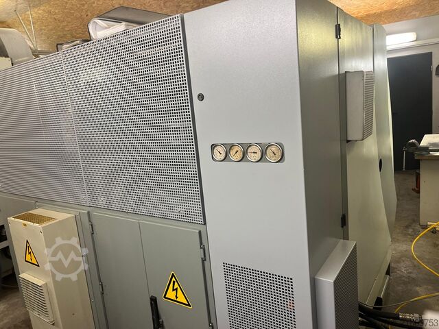 CNC turning and milling center Gildemeister TWIN 32