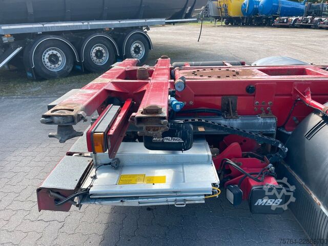 Výměnná nástavba nákladní vůz SCANIA R420 / BDF bis 7,45m / 20 Fuß / LBW / Gelenkt