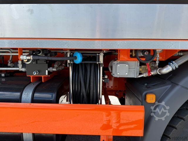 Vacuümtankwagen MAN Naaktgeboren VACU PRESS 10.000 TGS 41.440 BB 8X4