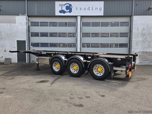 Konteyner taşımacılığı Van Hool 3-ASSIGE OPLEGGER A3C002  20/30 FT ADR trailer.