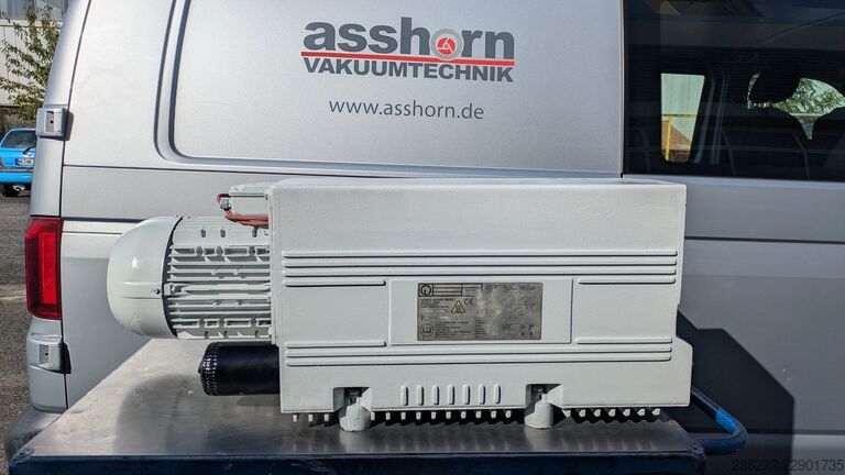  Leybold SV300