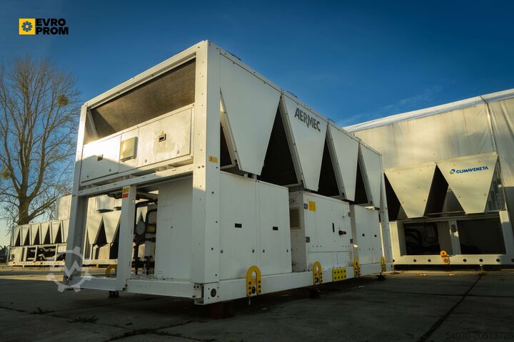 Refrigerador Used Aircooled chiller AERMEC NRB1400 EDDP6E0 404 KW. 2020 yom