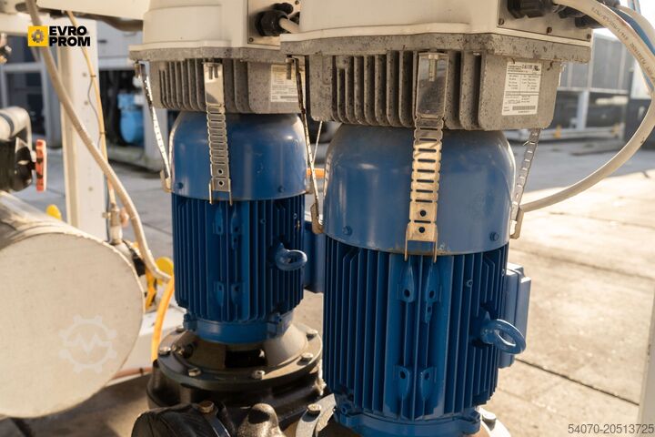 Refrigerador Used Aircooled chiller AERMEC NRB1400 EDDP6E0 404 KW. 2020 yom