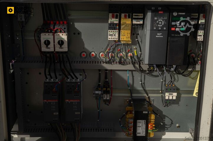 Refrigerador Used Aircooled chiller TRANE CGAM120 327.2 KW. 2014 yom