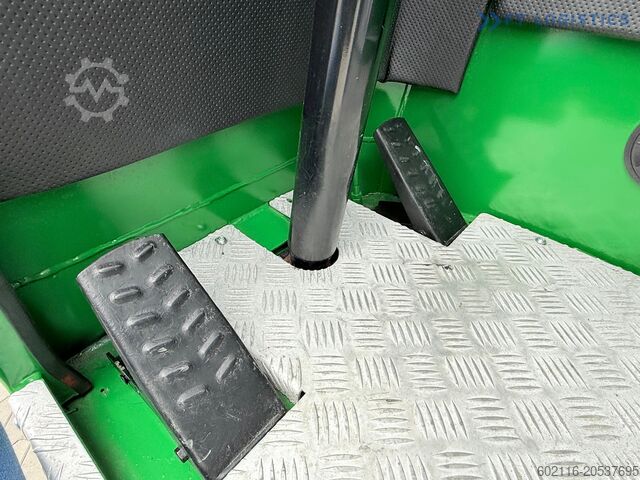 4-weg vorkheftruck Combilift C4000 / GAS / 9300MM / FREE-LIFT / CABIN