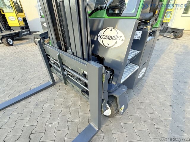 Vierwegheftruck Combilift C2500CB DIESEL TRIPLEX 5500 FREE LIFT