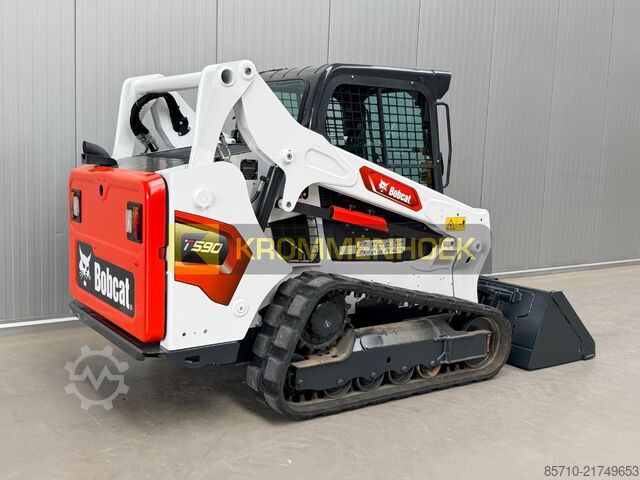 ładowarka gąsienicowa Bobcat T 590