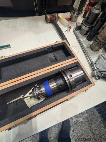 CNC-svarv- och fräscentrum - 5-axligt DMG DMC 210 FD