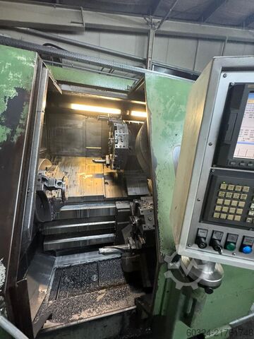 CNC eszterga OKUMA LC 40