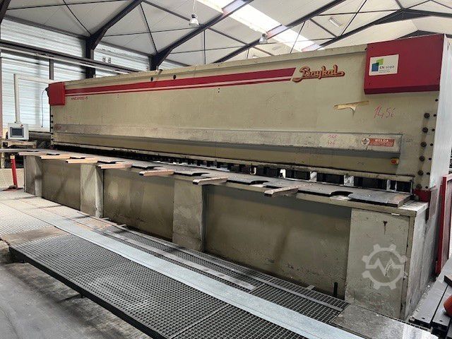 Hydraulische guillotineschaar Baykal HNC 8100/6