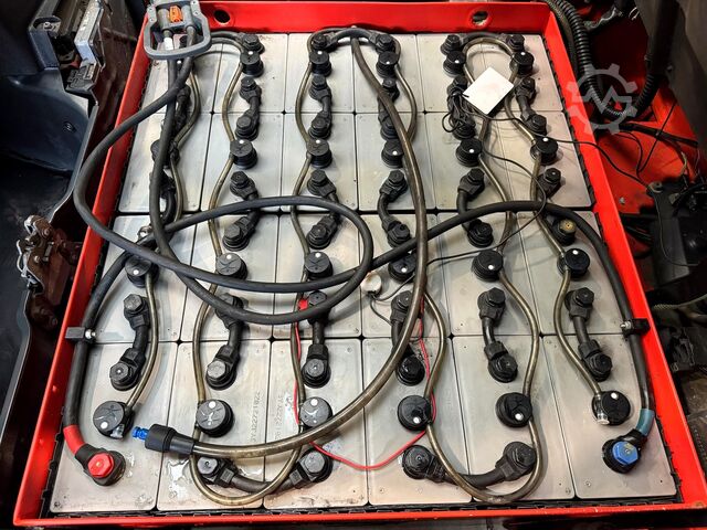 2020 service + UVV 12/2026   4 375 timmar Linde E16