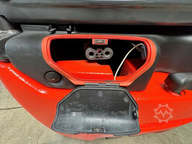 Baterija 05/2026, servis + UVV 06/2027 Linde E16-02