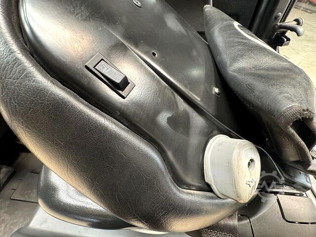 Baterija 05/2026, servis + UVV 06/2027 Linde E16-02