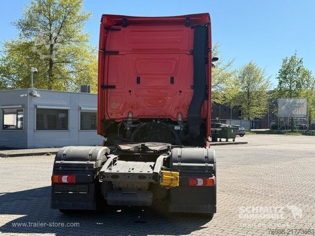Standard dragbil  Sattelzugmaschine Sonstige