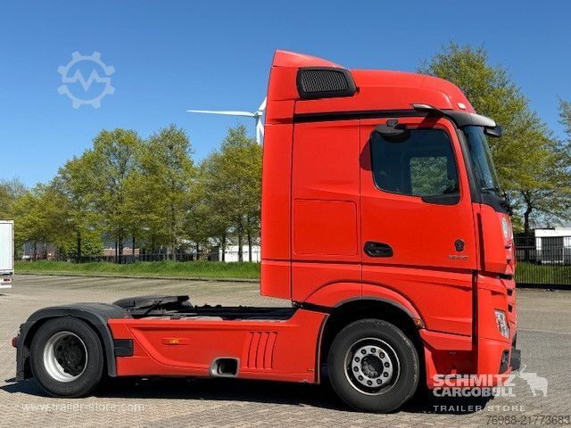 Standard dragbil  Sattelzugmaschine Sonstige