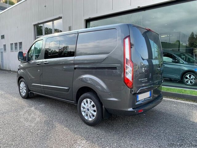 Magas tetős furgon Ford Custom 300 Dop. Cab. 6 posti L1 H1 - Euro 6