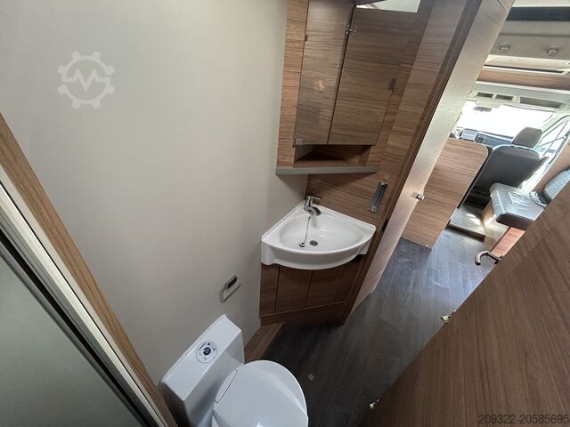 Van Etrusco T 6.9 SF (2022) – Ford Transit 2.0 TDCi Manuale | Diesel | Semintegrato