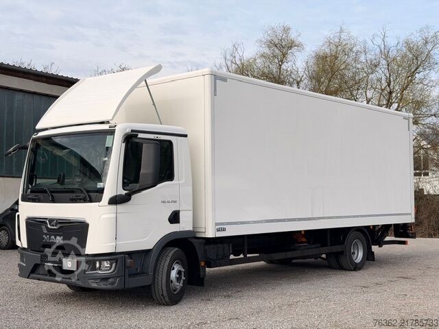 Sandučar kamion MAN TGL 12.250 BL 4X2 Koffer+LBW*AHK*KLIMA*K