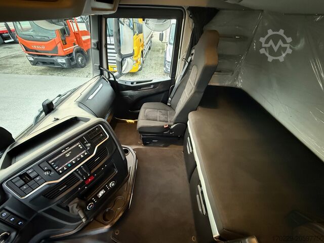 Kippwagen Iveco S-WAY 570