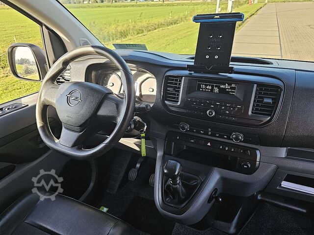 OPEL VIVARO 1.5 L2 NAP Euro 6, 3 sedišta! OPEL VIVARO 1.5 L2 NAP Euro6 3-Zits!