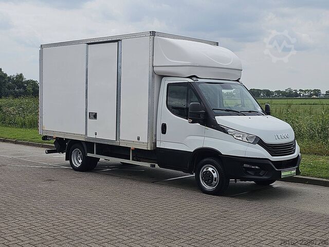 IVECO DAILY 35C16 sandučar sa podiznom rampom! IVECO DAILY 35C16 Bakwagen Laadklep!