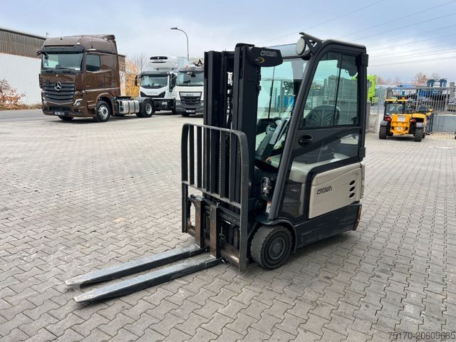 Voorlader vorkheftruck CROWN SCT6020-1.3 /Triplex: 4.30m / SS / 2.090h!