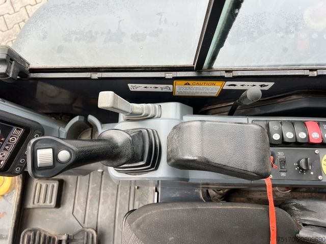 Minigraafmachine XCMG XE27E / Löffelpaket / HS03 / nur 727h! /2022