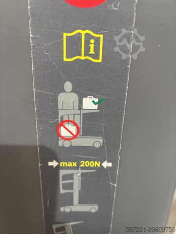 Verticale orderpickers Jungheinrich EKM 202