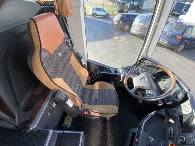 Autocar de turism Mercedes-Benz Tourismo L 17 RHD