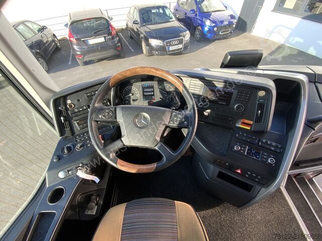 Autocar de turism Mercedes-Benz Tourismo L 17 RHD