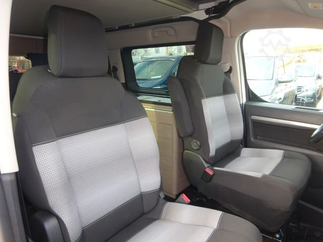 Lakóautó PÖSSL Campster 177PS Autm. Aufstelldach