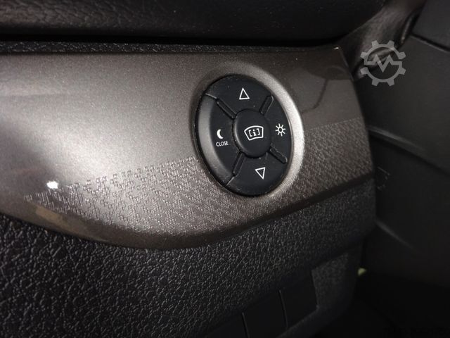 Lakóautó PÖSSL Campster 177PS Autm. Aufstelldach