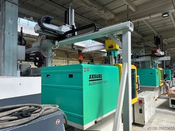 Fröccsöntőgép Arburg 520S 1600-290/100