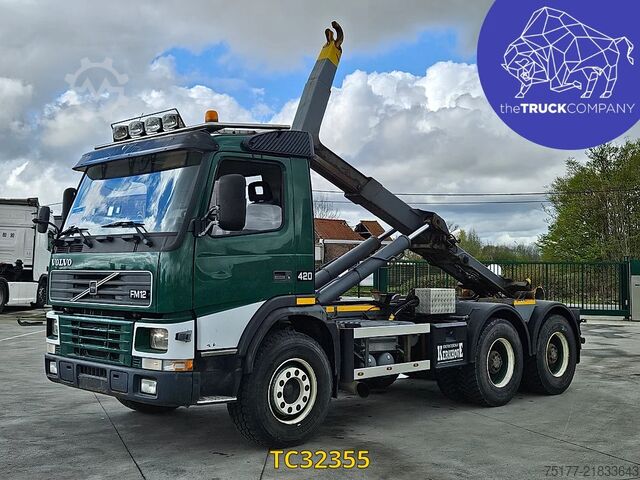 Transporte de contentores Volvo FM 420