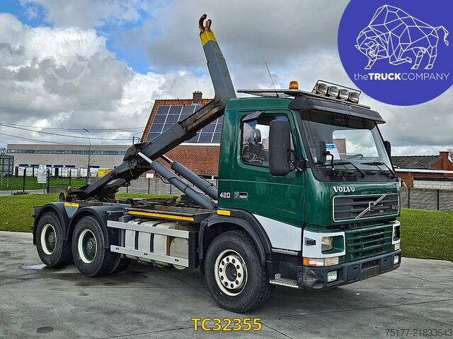 Transporte de contentores Volvo FM 420