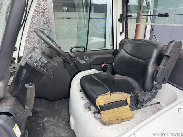 Hyster H4.0FT5 Triplo 515 sollevamento libero / traslatore laterale / posizionatore forche Diesel 20 HYSTER H4.0FT5 Triplo 515 Freelift / Sideshift / Vorkversteller Diesel 2008