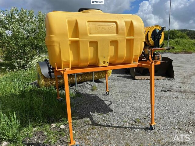 Entreprenadmaskiner Simed NCS 2000 Hydraulic washer of 2000 liters