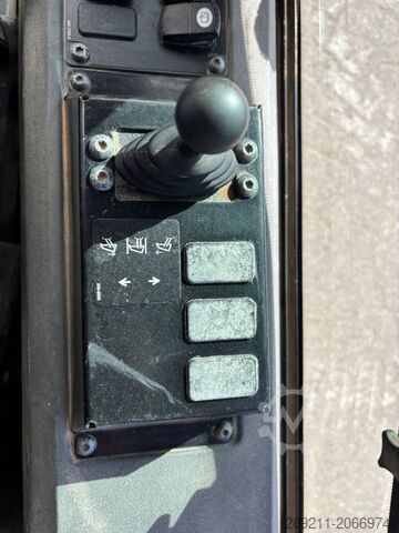 Macchina di livellamento CAT D 6 K 2 LGP