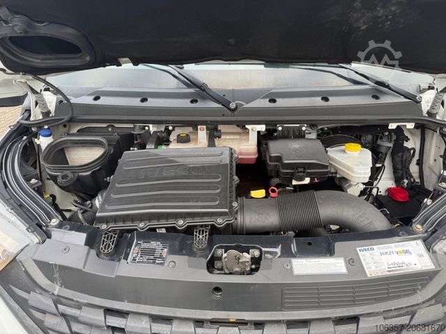 Vrachtwagen met bakwagen IVECO Daily 70C18A8/P Klima,Luftfed.,LBW.1000