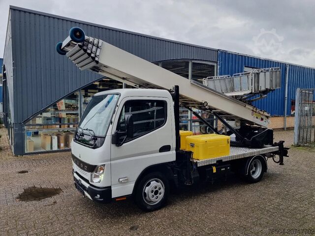 Hefplatform FUSO Canter 35S13/ Ladderlift 26m/ Leiterlift / Umzu...