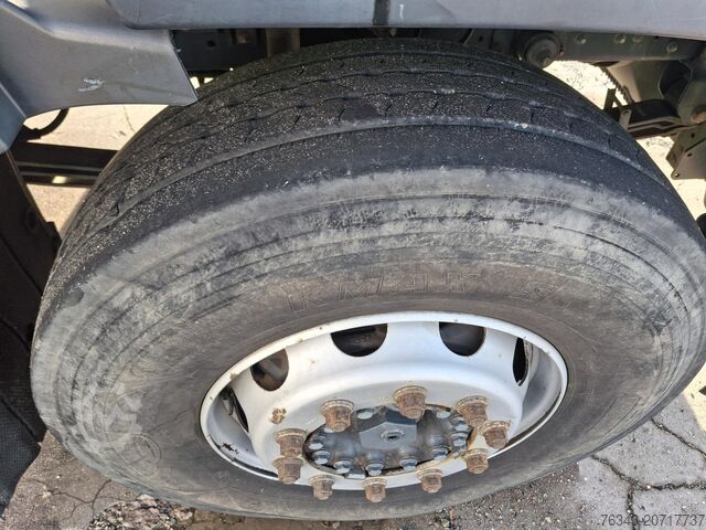 Camión carrozado IVECO EUROCARGO ML 190EL28P - E6