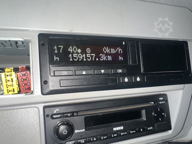 Furgone isotermico frigorifero Iveco ML 75