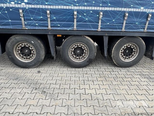 Öppen semitrailer med kapell Schmitz Cargobull Curtainsider Mega