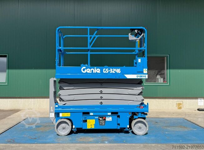 Makaslı platform Genie GS-3246 E-Drive