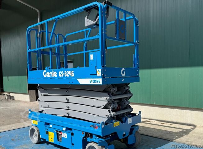 Makaslı platform Genie GS-3246 E-Drive