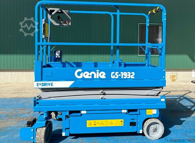 Makaslı platform Genie GS-1932 E-Drive