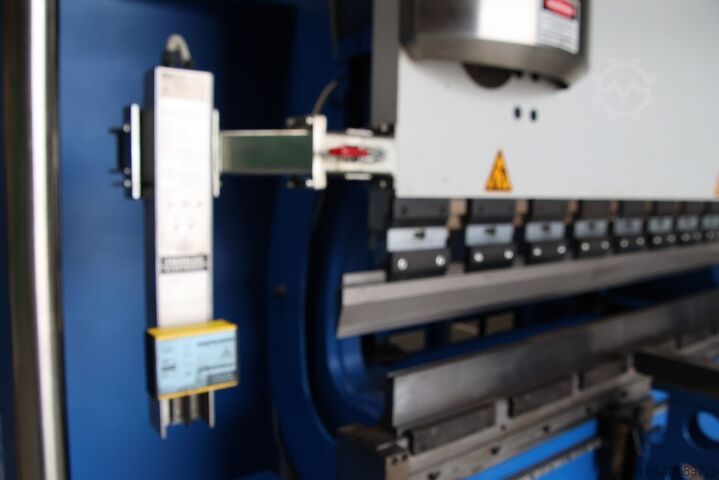 ABKANTPRESSE BOSCHERT SPB 3200